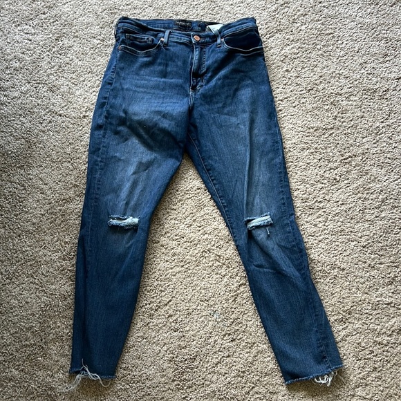 Banana Republic Mid Rise Skinny - Picture 1 of 6